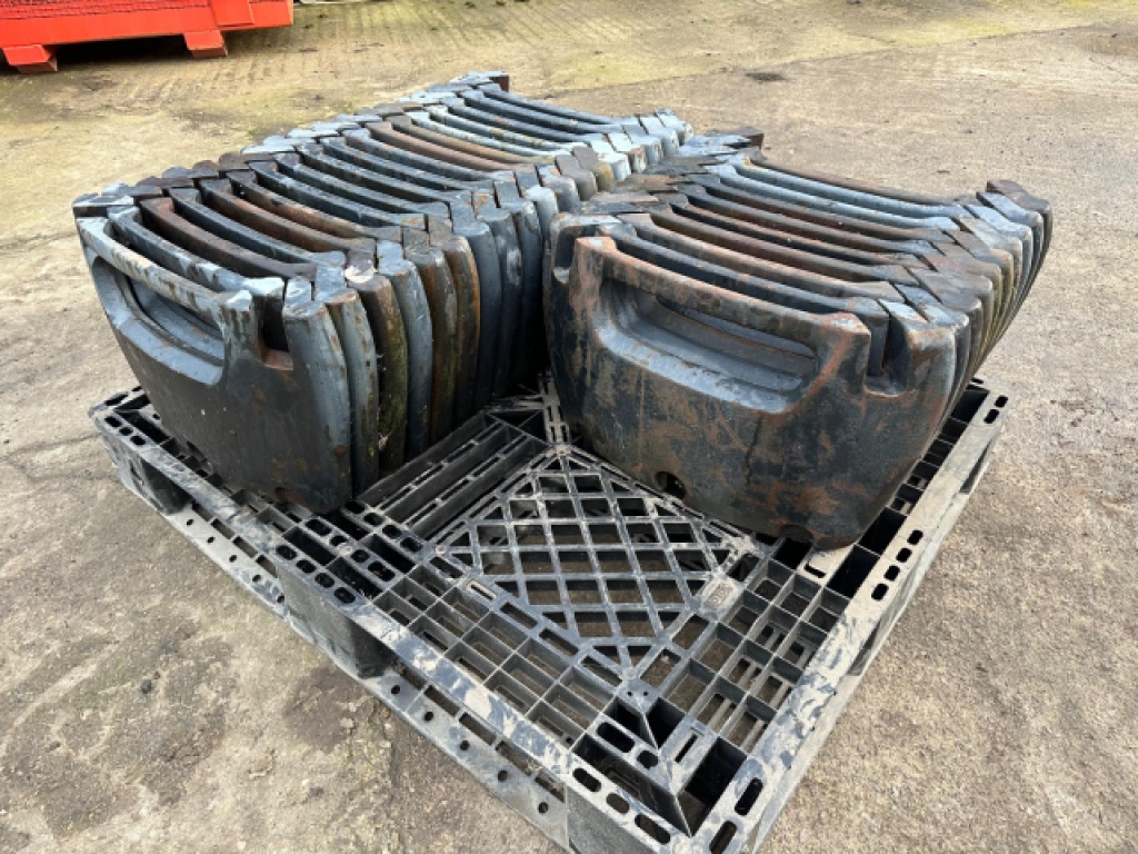 DEUTZ 40KG WAFER WEIGHTS 600 + VAT