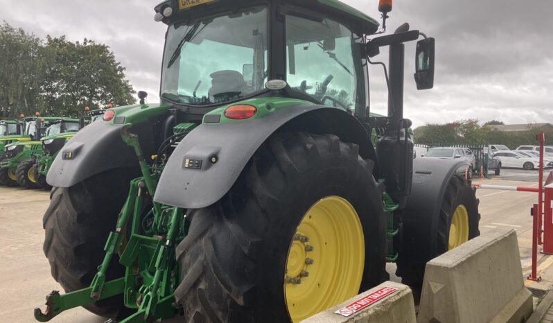 John Deere 6215R full