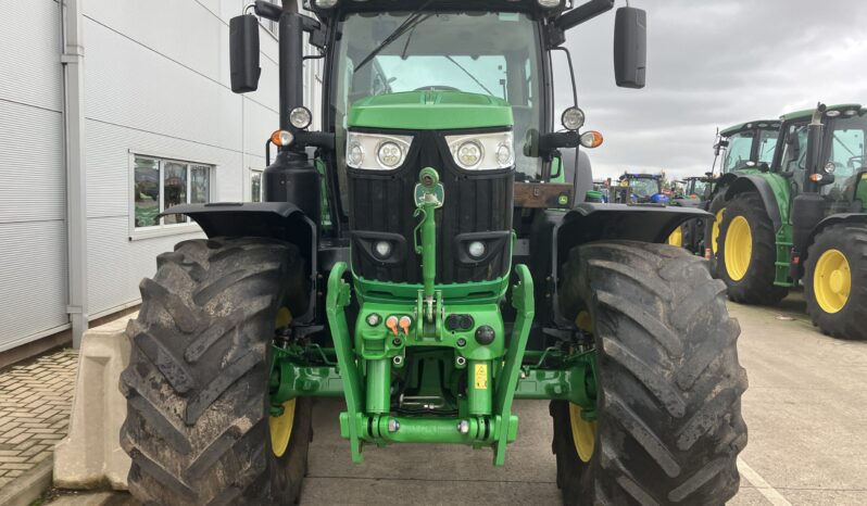 John Deere 6215R full