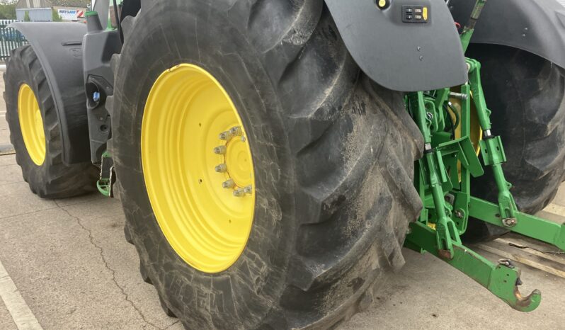 John Deere 6215R full