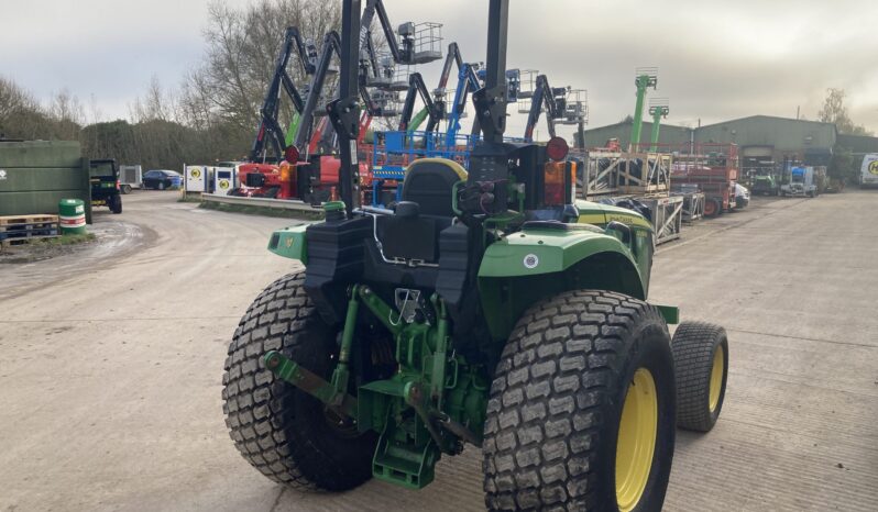 John Deere 4066M full