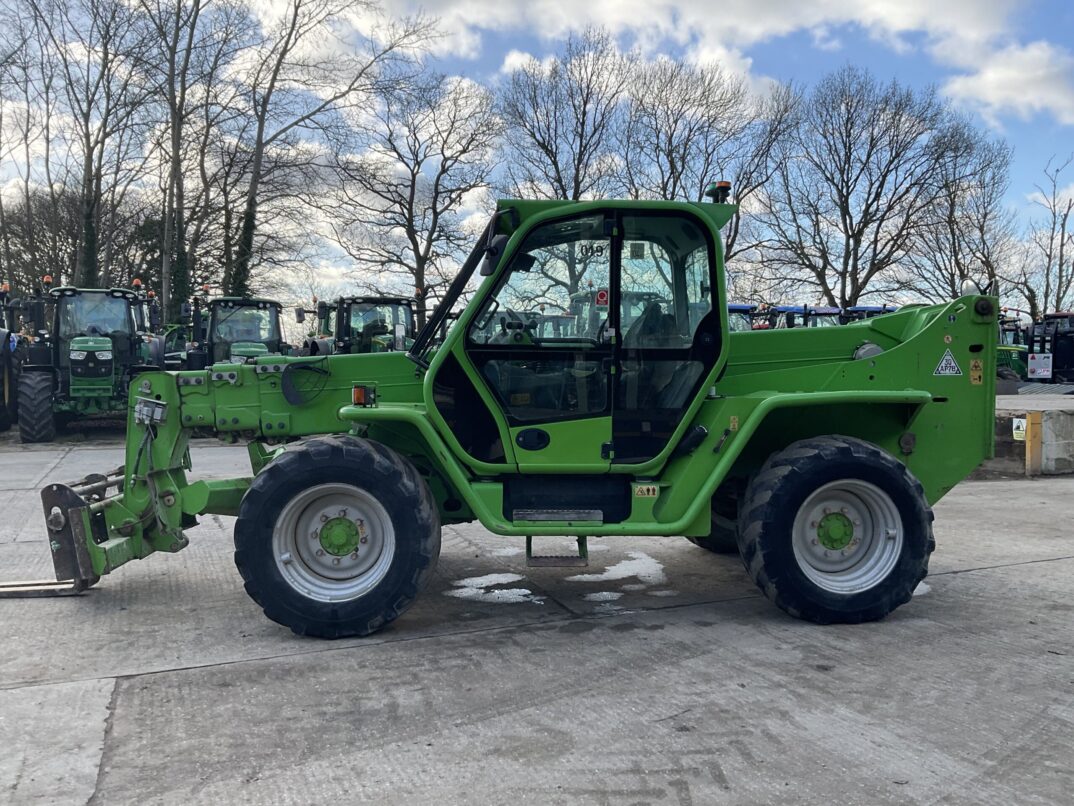 MERLO P40.17