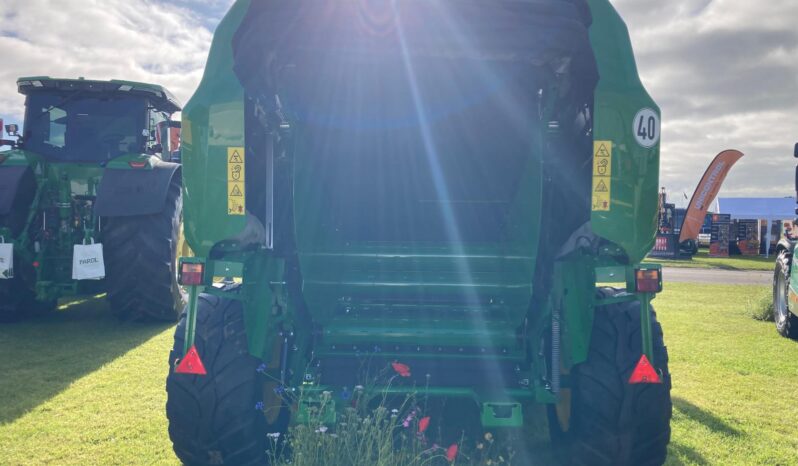 John Deere V451R full