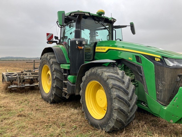 John Deere 8R 410