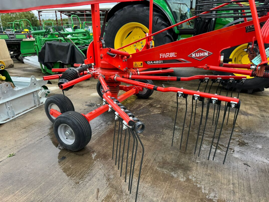 KUHN GA 4201