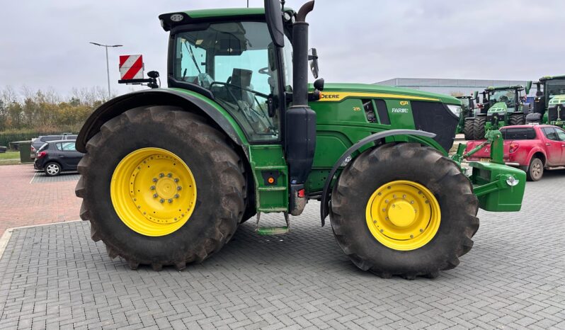 John Deere 6R 215 full