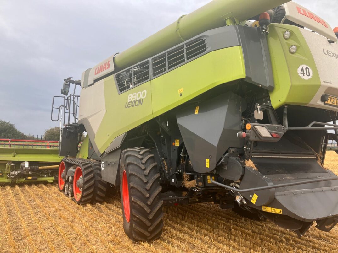 CLAAS Lexion 8900