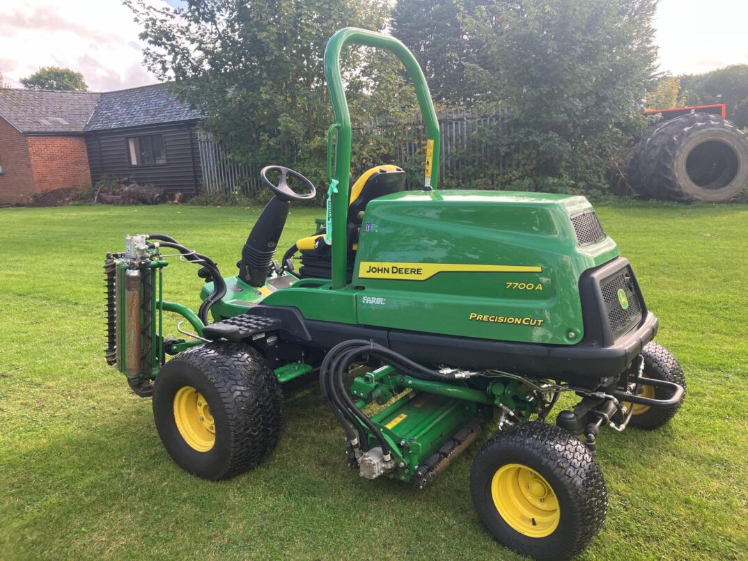 John Deere 7700A