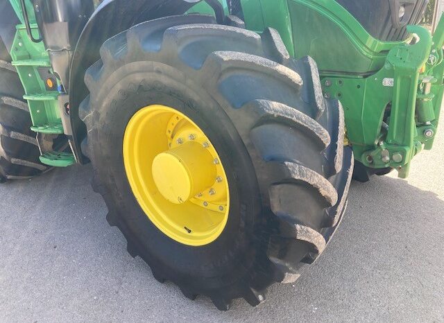 John Deere 6R 215 full