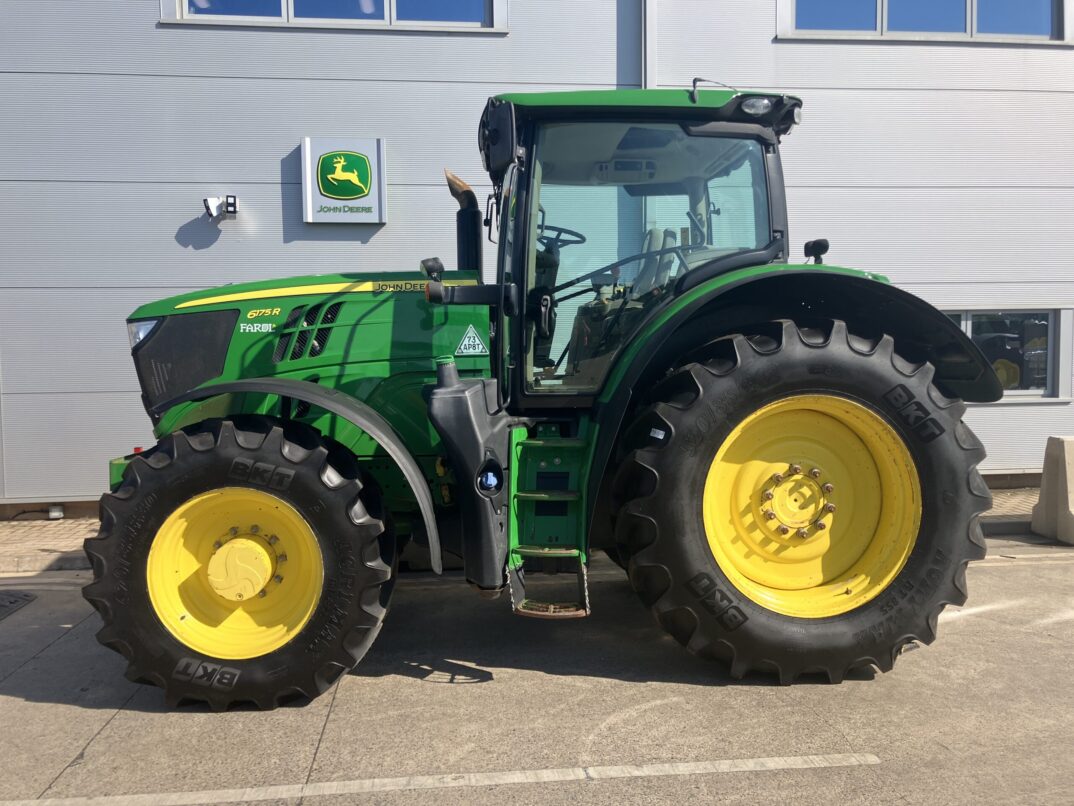 John Deere 6175R