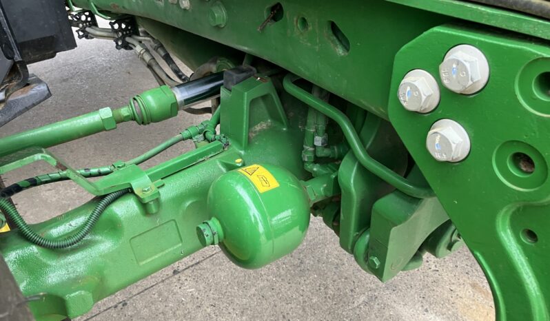 John Deere 6215R full