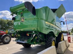 John Deere S780 full