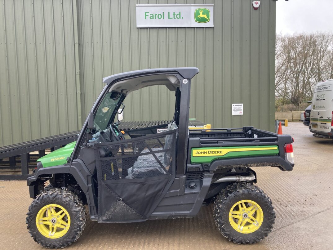 John Deere XUV835M