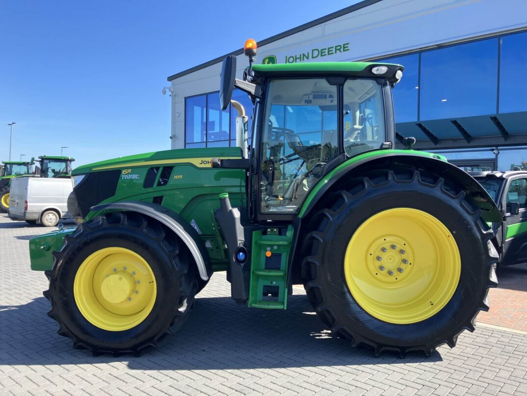 John Deere 6R 185