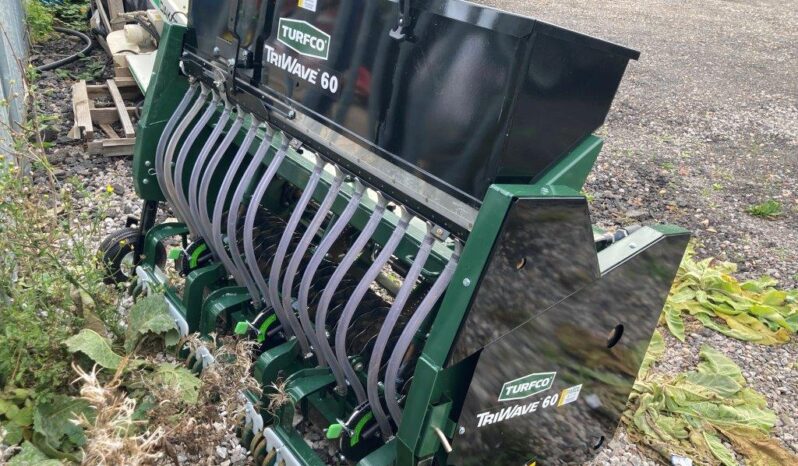 Turfco Tri-wave 60 overseeder full