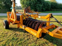 Simba 3M GIANT 36″ land packer full