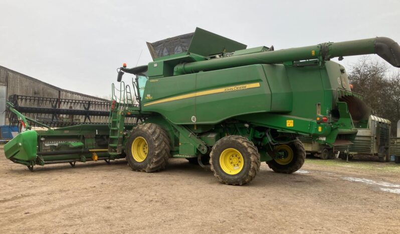 John Deere T670 HM full