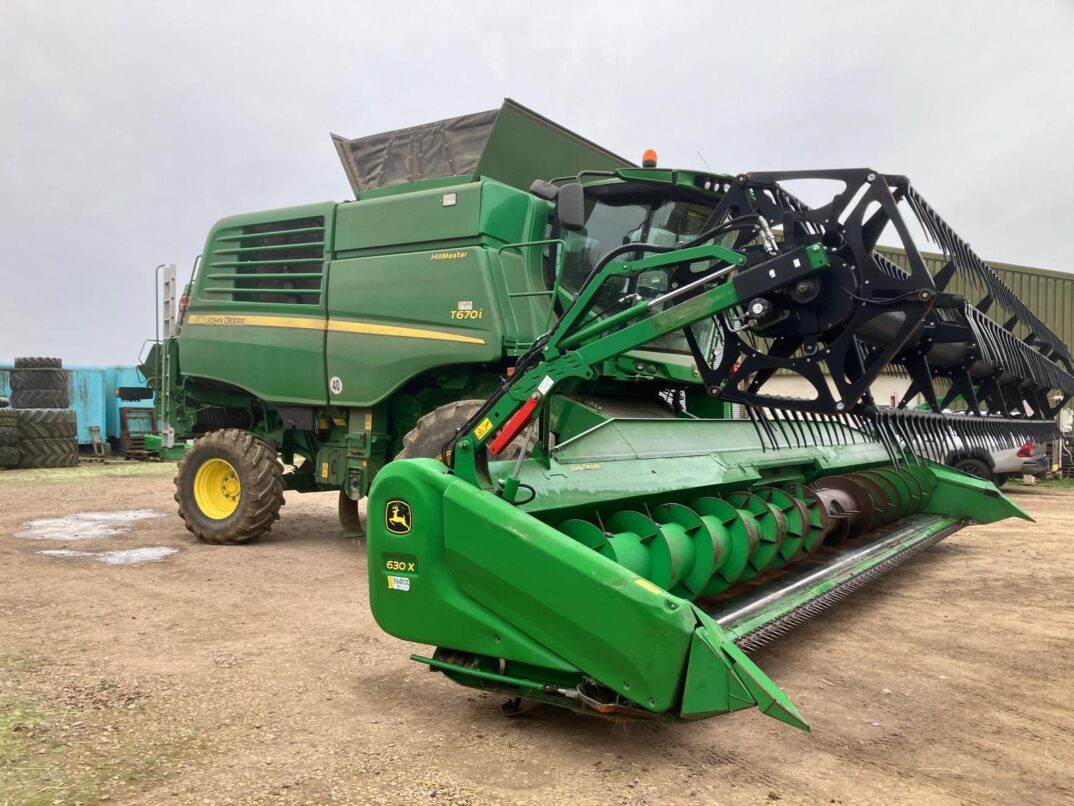 John Deere T670 HM