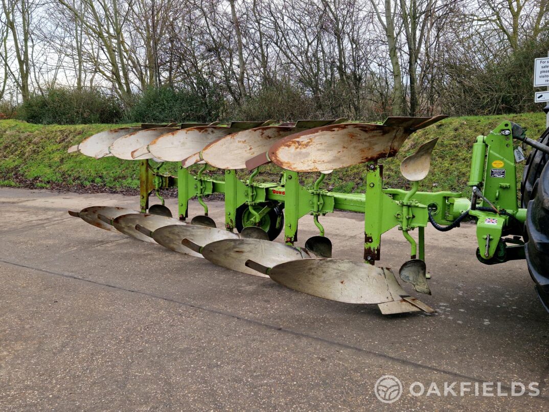 Dowdeswell DP100S 5 furrow plough