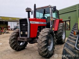 Massey Ferguson 2620 4WD Tractor full