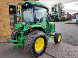 John Deere 4066R full