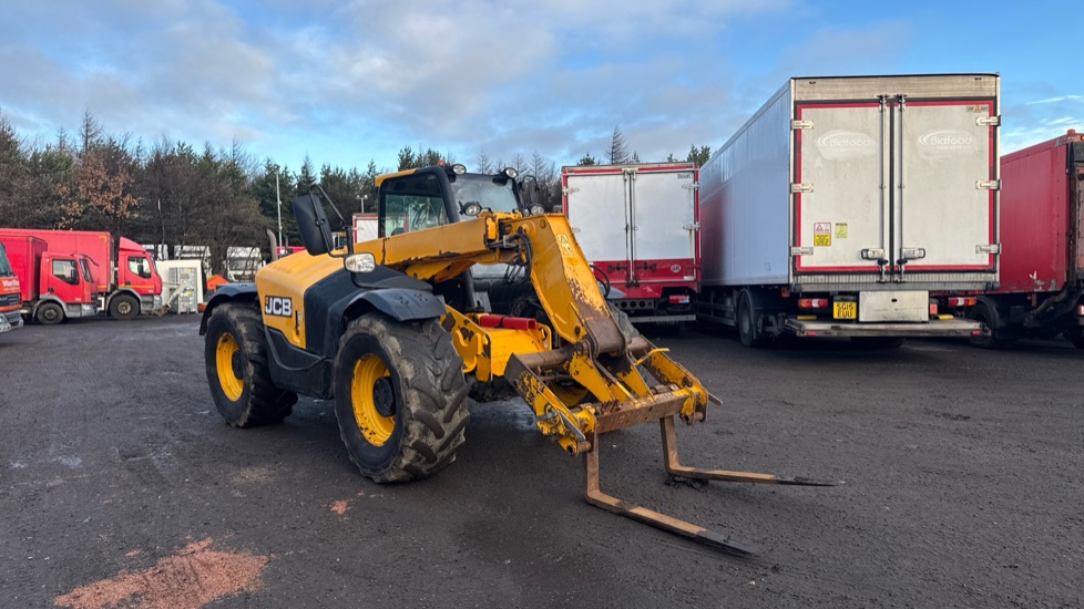 2013 JCB 526-56 AGRI For Auction on 2025-01-28 at 09:30