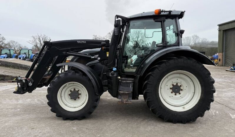 2018 Valtra N134 Hitech with Quicke G5S Loader full