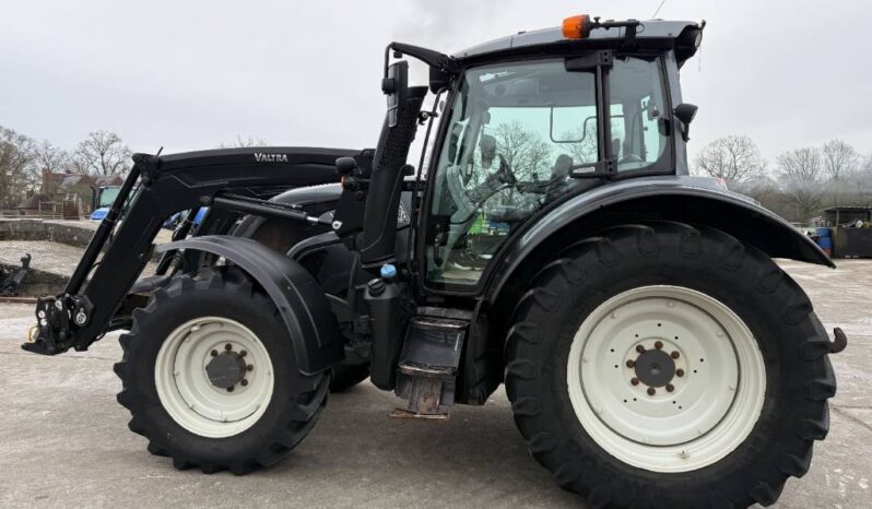 2018 Valtra N134 Hitech with Quicke G5S Loader full