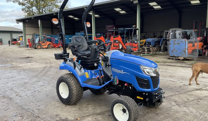 NEW HOLLAND BOOMER 25C full