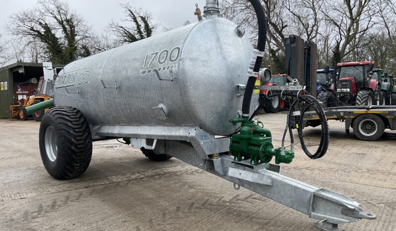 MAJOR 1700 VACUUM TANKER full