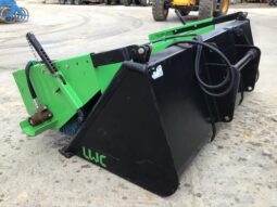 LWC SWEEPER BUCKET BRUSH full