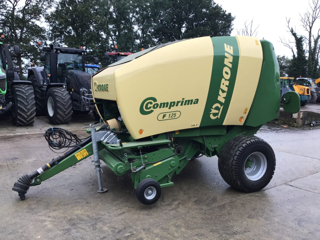 KRONE COMPRIMA F125 ROUND BALER