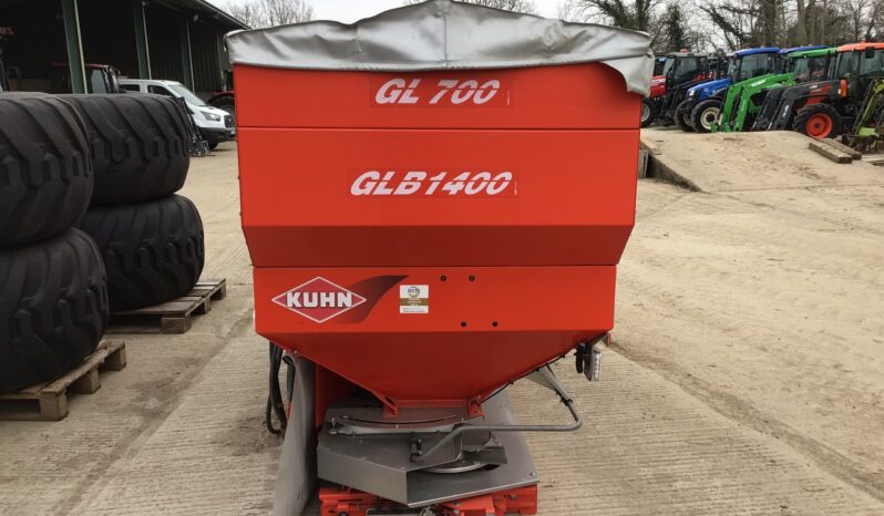 KUHN AXERA 1102 H – EMC FERTILISER SPREADER full