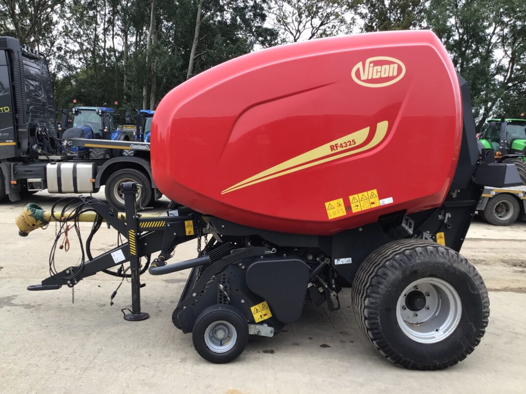 VICON RF4325 ROUND BALER