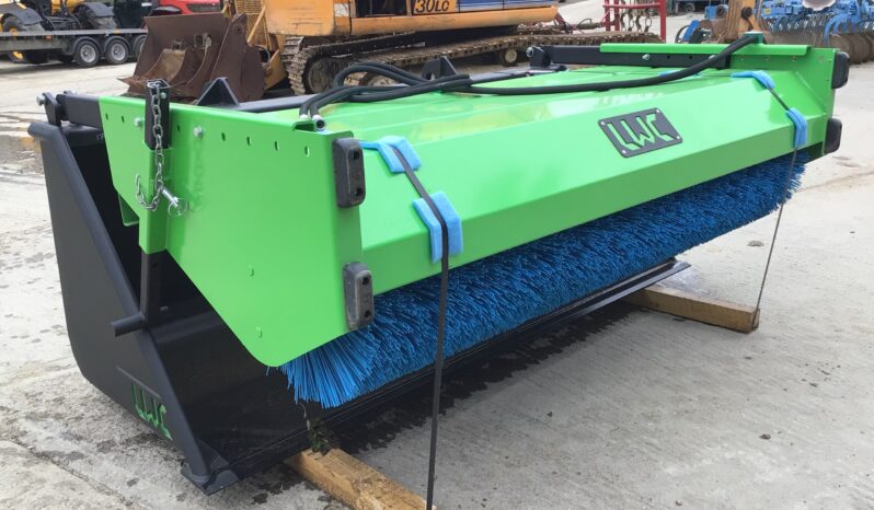 LWC SWEEPER BUCKET BRUSH full