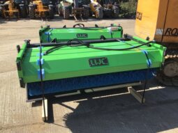 LWC 7FT 6INS BUCKET BRUSH full