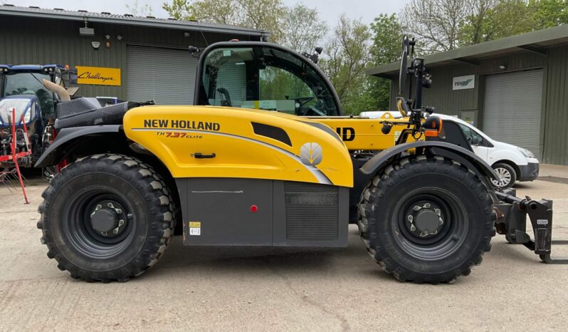 NEW HOLLAND TH7.37 ELITE full