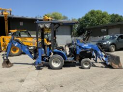 NEW HOLLAND TC24D WITH LEWIS 25QH LOADER full