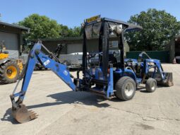 NEW HOLLAND TC24D WITH LEWIS 25QH LOADER full