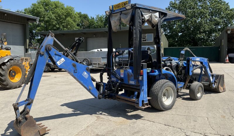 NEW HOLLAND TC24D WITH LEWIS 25QH LOADER full