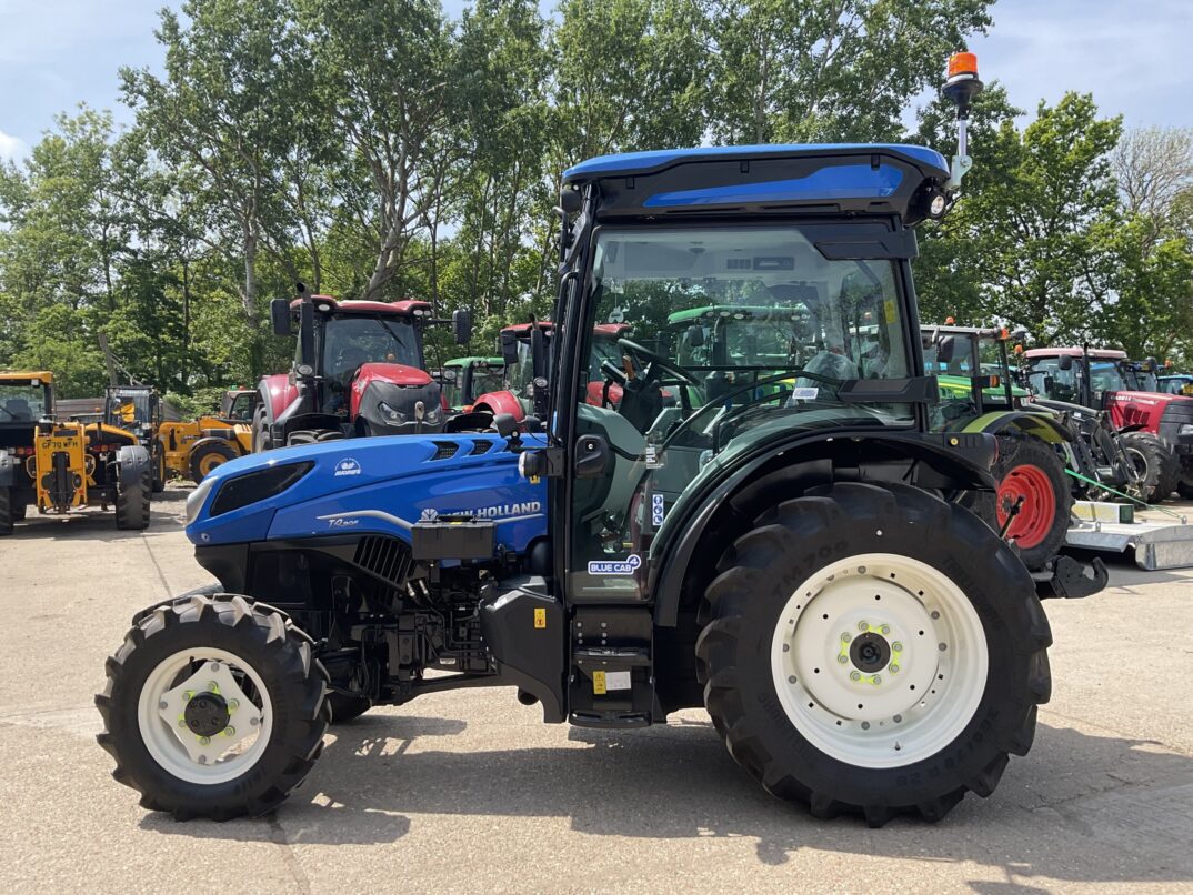 NEW HOLLAND T4.90F