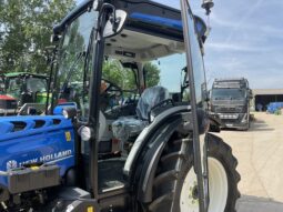 NEW HOLLAND T4.90F full