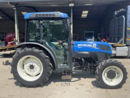 NEW HOLLAND T4.85F full