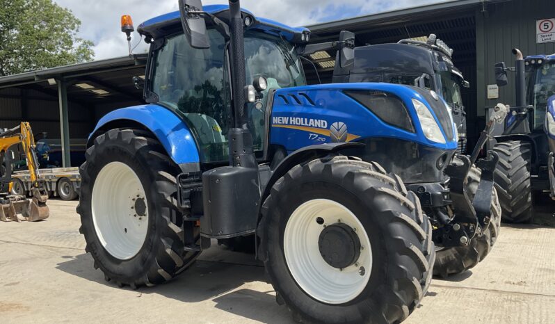 NEW HOLLAND T7.210 full