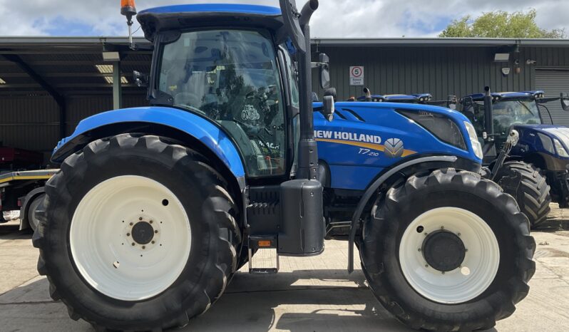 NEW HOLLAND T7.210 full