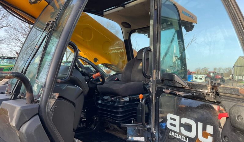 JCB 536-70 AGRI PRO full