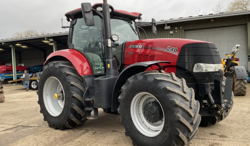 CASE IH PUMA 240 full