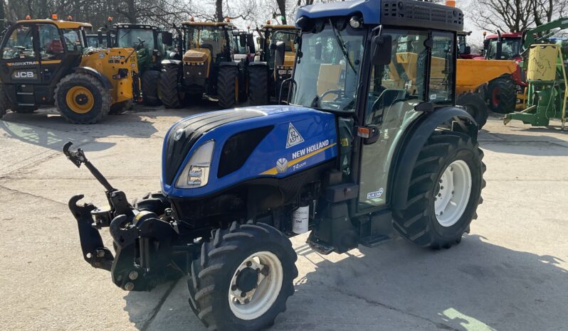 NEW HOLLAND T4.100N full