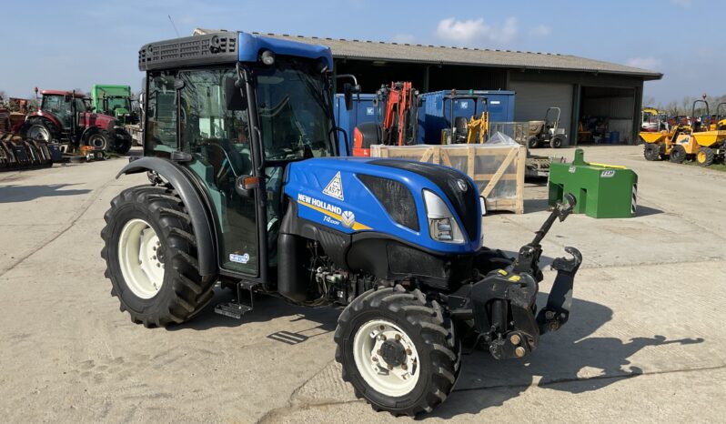 NEW HOLLAND T4.100N full