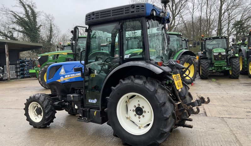 NEW HOLLAND T4.90N full